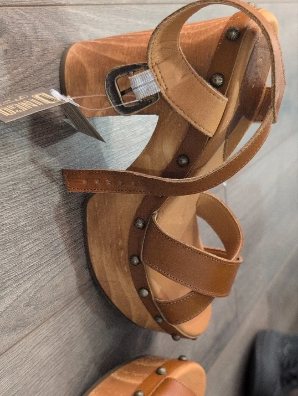 dingo Brown Leather Platform Sandals with Stud Accents